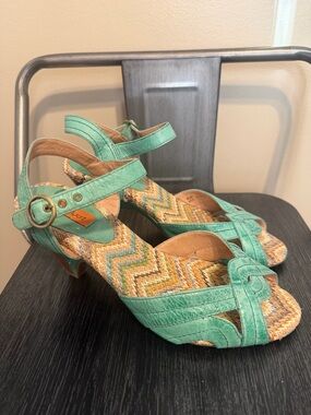 Miz Mooz Mint Green Leather Boho Heels 7.5 Woven Footbed Sandals